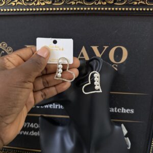 Abeni stoned pearl earrings