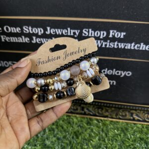 Beauty black bead bracelet