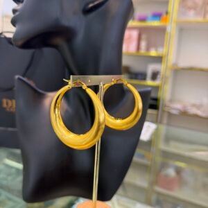 Elle gold hoops