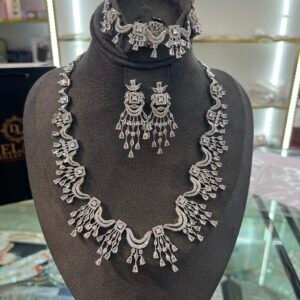 Ajoke silver jewelry set