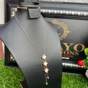 White gold clover dropping necklace