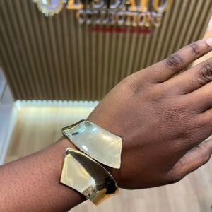Zirelle Gold chunky bangle
