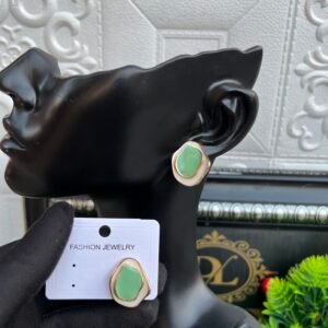 Adaugo green stud