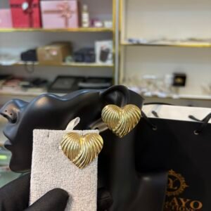 Gold Shell Heart Earring