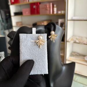 Sparkly Pearl Studs