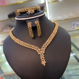 Chika gold jewelry set