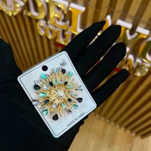 Alessia Brooch