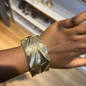 Zola Gold chunky bangle