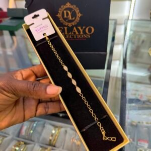 Hannah gold bracelet