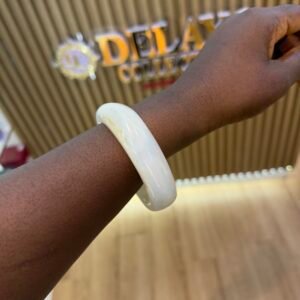 Offwhite acrylic bangles
