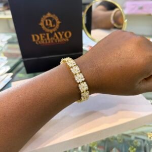 Laura gold stoned bracelet