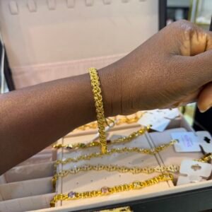 Carly gold bracelet