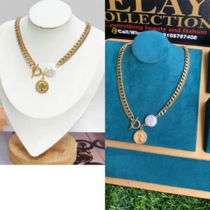 Mara gold necklace