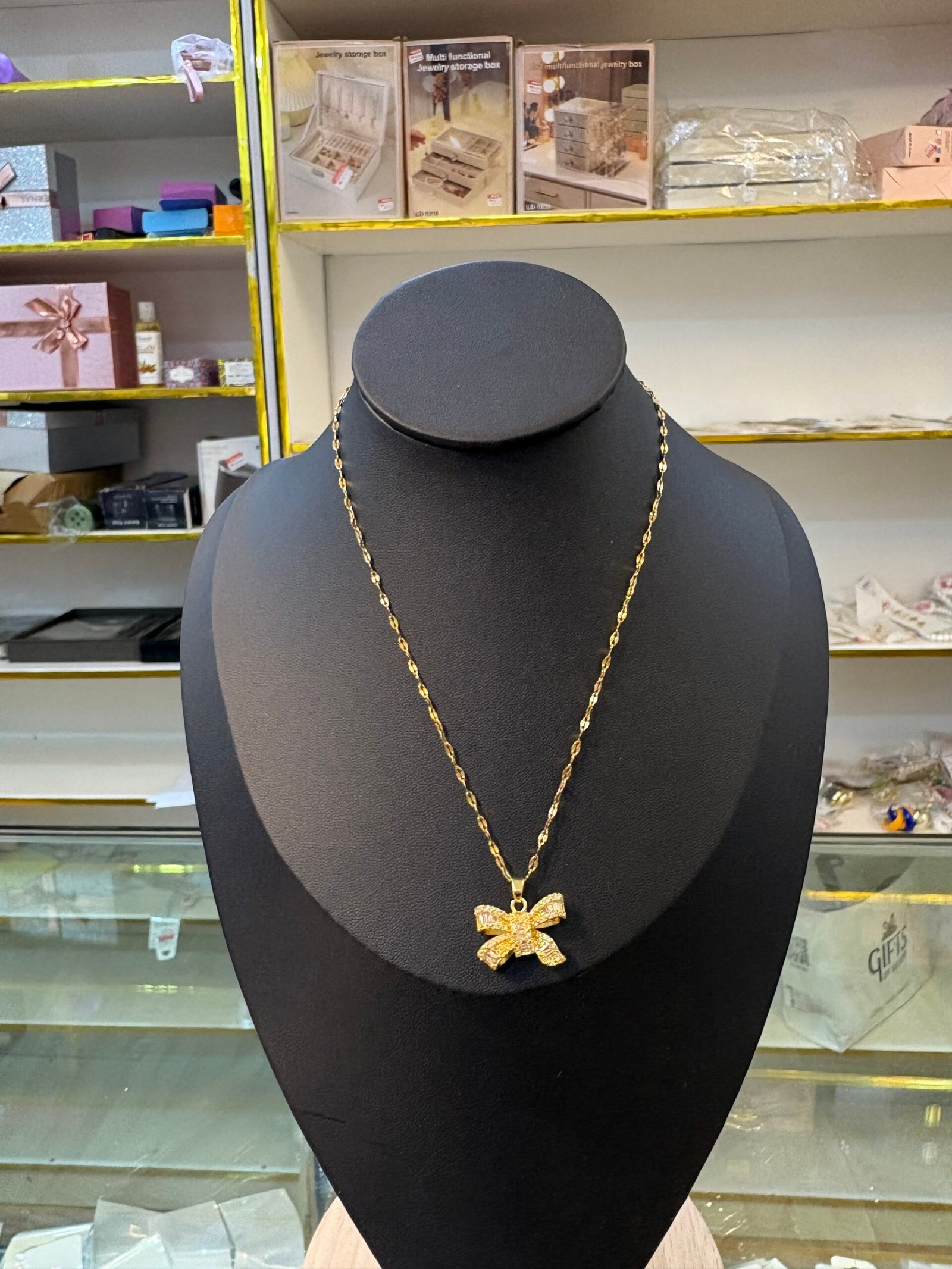 Gaby Bow Necklace